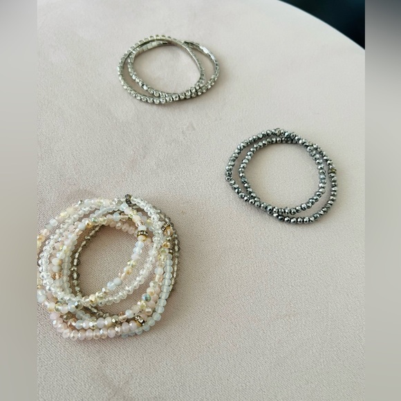 Fashion bracelets. - Picture 5 of 5